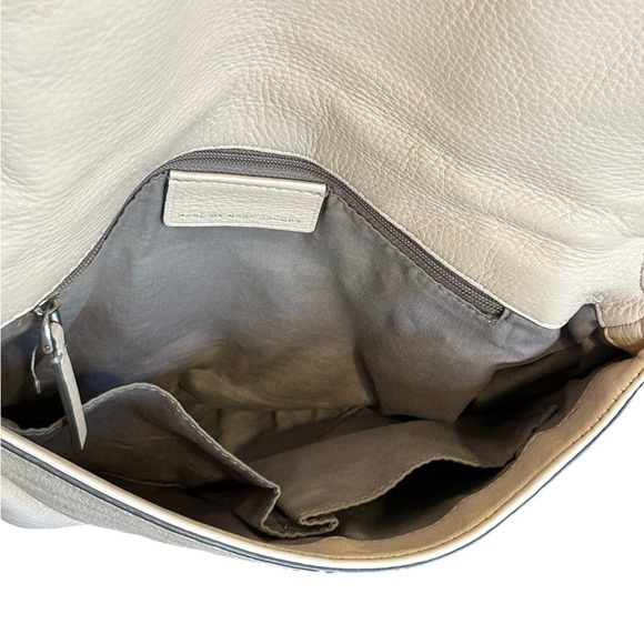 Marc Jacobs Authentic Natasha Nude/Pale Pink Pebbled Leather Handbag - Picture 5 of 6